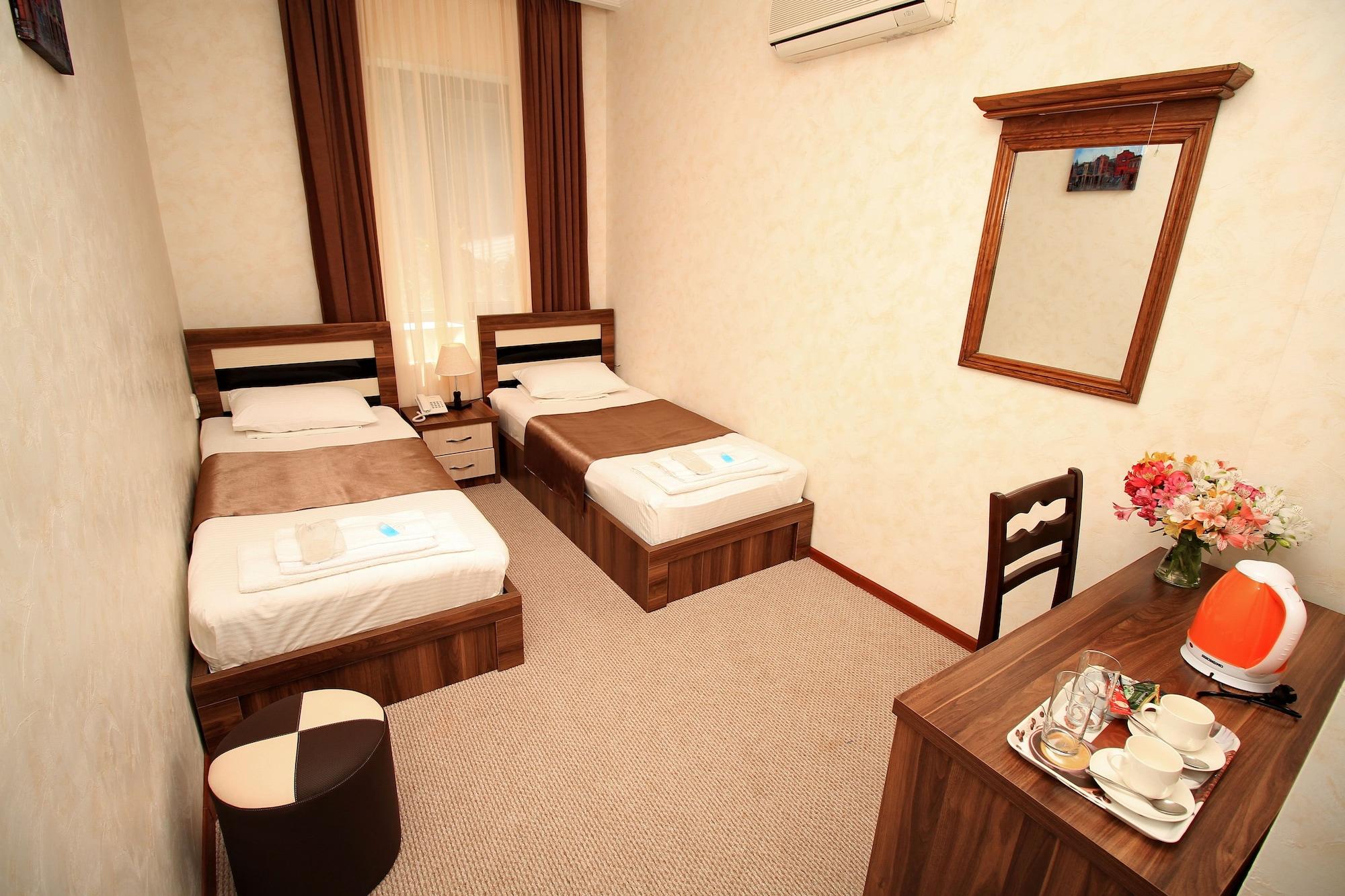 Hotel Tiflis House Esterno foto